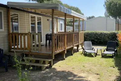 Image de Mobil-home 3 Chambres /2 Sdb. 6/7 Personnes. Tout Équipé/Climatisé Draps Fournis
