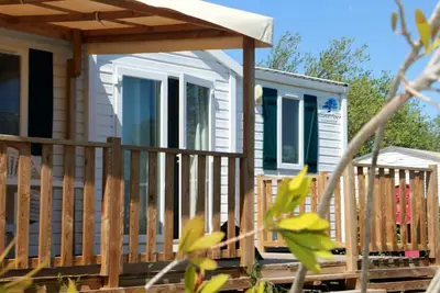 Image de Mobilhome «Aux Portes du Soleil» * 6 personnes *  Climatisé