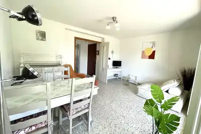 Image de Appartement 2 Chambres en Plein Centre du Lavandou