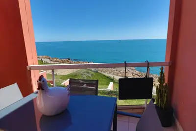 Magnifique T2 avec Terrasse, Parking, Clim au 2ème Étage à Sète