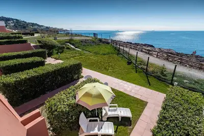 Image de Magnifique T3 Duplex pour 6 pers. avec deux terrasses et parking privé
