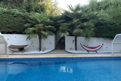 Image de Peter Pan, Brand-new & splendid  flat near Disney