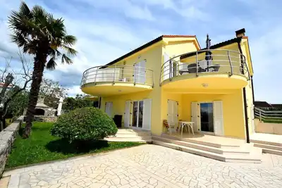 Image de Appartement de vacances Malinska pour 1 - 5 personnes avec 2 chambres à coucher - Appartement de vac