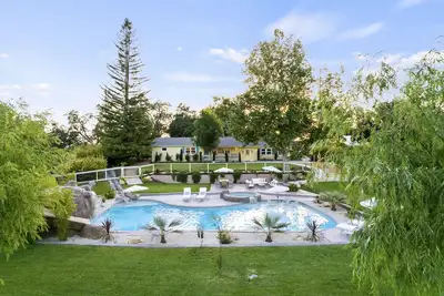 Image de Vaquero Verano -Pool and Spa Property!