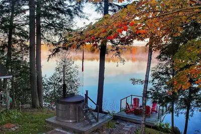 Image de Lake Manitouwabing Cottage With hot tub & Sauna