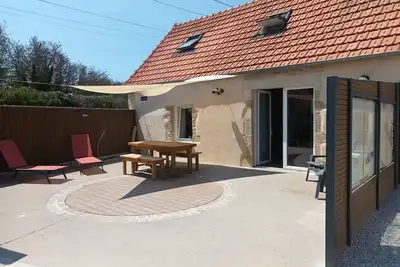 ancienne maison de pêcheurs bord de mer