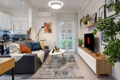 Image de Brand new stylish apartment near center.