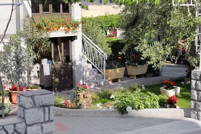 Image de Appartement de deux chambres avec la terrasse Krk (A-5371-a)