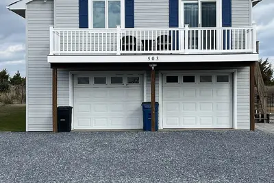 Image de Slaughter Beach Renovated 2023 Wonderful Views Beach Front, Fenced area for Pets