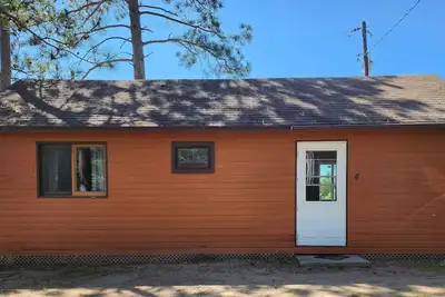 Image de East Crooked Lake Cabin 4