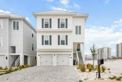 Image de New 5bd/5b, Community Boat Dock, Private Swim Spa, Sleeps 14+, Gulf Views