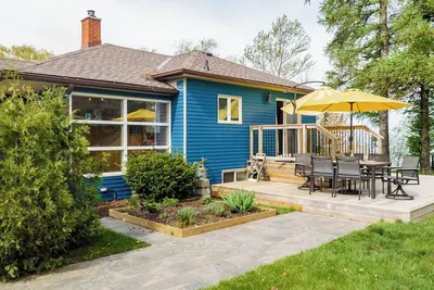 Image de Sunset at SchadeView, Lake views! King Bed! Private Lake Access