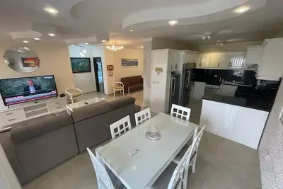 Image de 3-bedroom with personal jacuzzi on the roof and sea view, Sharm el Sheikh