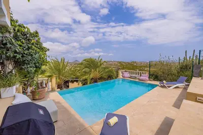 Image de Mountain Villa ~ Infinity Pool ~ Majestic Views