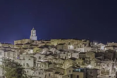 Image de The view of the caves