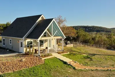 Image de Relaxing Hill Country Experience overlook Johnson Creek-Beautiful Views