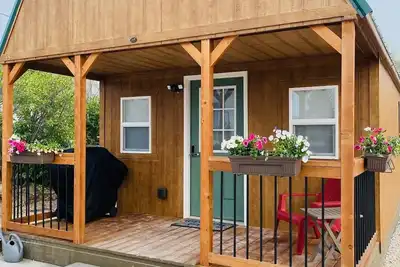 Image de Newly Finished Glendo Smart Cabin