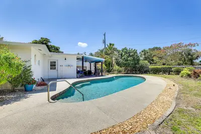 Image de Walk to Beach: Home w/ Bbq & Fire Pit in Bradenton