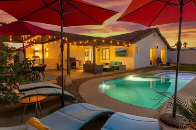 Image de 5Bed 3Bath Desert Retreat Walk to Coachella