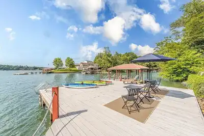 Image de Lake Hickory Trio 3br Blue Unit