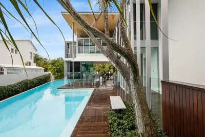 Image de Modern Riverview Escape with Private Pool