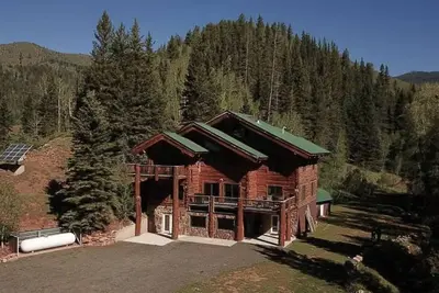 Image de Storm Peak Lodge and Ranch at Wildcat Canyon 45 Private Acres