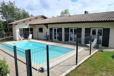 Image de Maison Spacieuse sur le Bassin D'arcachon