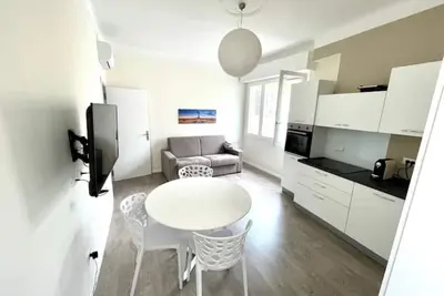 Image de Luxus 3 Zimmer, Zentrum, 250m vom Meer Entfernt