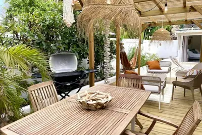 Wahoo Lodge / 4 pers, Piscine privée à Orient Bay