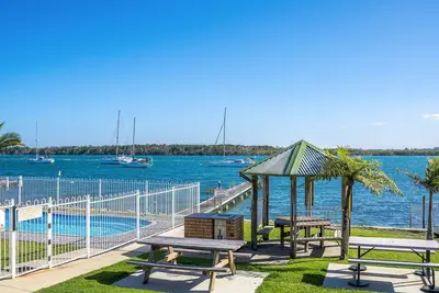 Image de Camawood Unit 1 magnificent views up the Clarence River