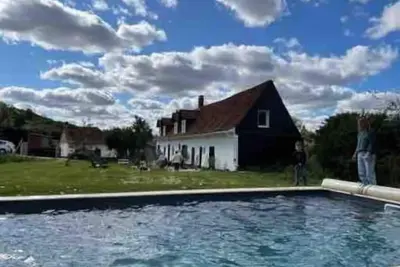 Image de Au champ des oiseaux - Nature & Piscine