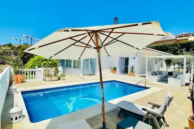 Image de Cozy Beach House With Pool