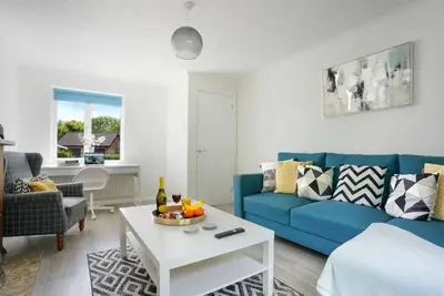 Image de Detached House - Free Parking, Fast Wifi & SmartTV