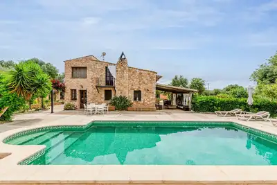 Image de Villa avec piscine privée, grandes terrasses, barbecue, près de Llucmajor, YourHouse Can Rosillo