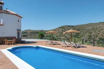 Image de Maison de vacances \"Sunset El Tejar\" avec vue sur les montagnes, piscine privée et Wi-Fi