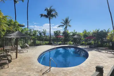 Image de Maui Eldorado Beach Resort Studio in Kaanapali on the Golf course.