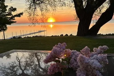 Image de Spectacular sunsets and walleye fishing