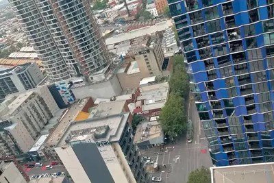 Image de Beautiful 2 Bedroom Apartment in Central Melbourne