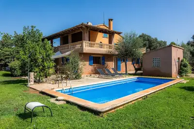 Image de Maison de campagne \"Sa Plana\" avec piscine privée, 2 terrasses privées et Wi-Fi