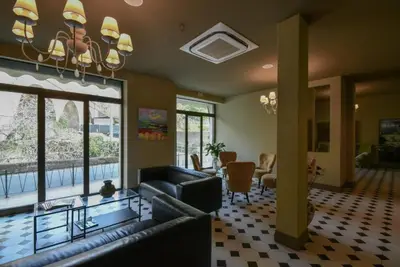 Image de Appartement 'Residence Paradiso Bilocale 103' avec balcon, Wi-Fi et climatisation
