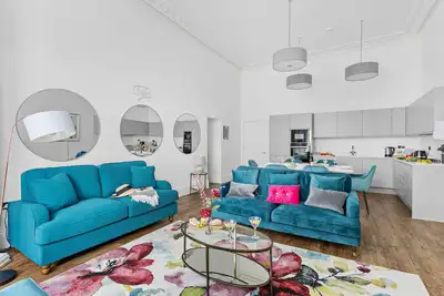 Rutland Heights - Luxury Apartment
