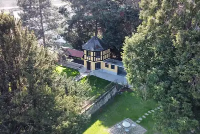 Image de Le Parc du Séquoia, une parenthèse buissonnière dans un ancien Rucher