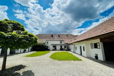 Image de Auszeit am Modernen Vierkanthof