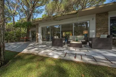 Image de Villa Ă Roccamare avec 5 chambres Ă coucher, 10 couchages