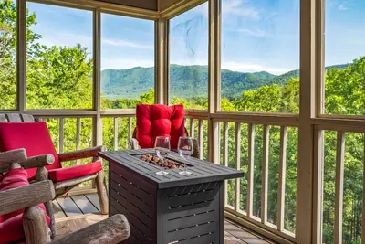 Image de Mountain Views | Golf & Pool Min to Cades Cove