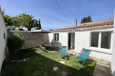Image de Petite maison au calme dans un village typique