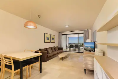 Image de Appartement Avec Vue Mer Partielle