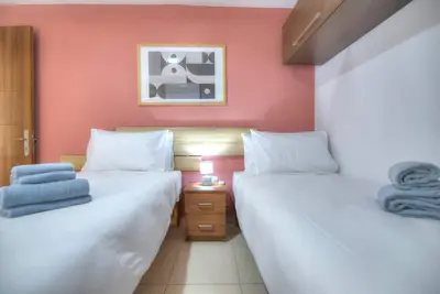 Image de Comfortable 2bedrooms in Paceville, balcony Jpor3