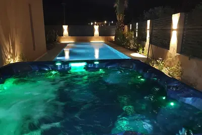 Image de 4 suites beautiful villa with a private pool and a jacuzzi