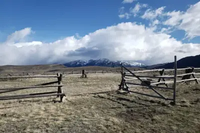 Image de Homebase Rv Hook-up Next to Yellowstone - Site 1